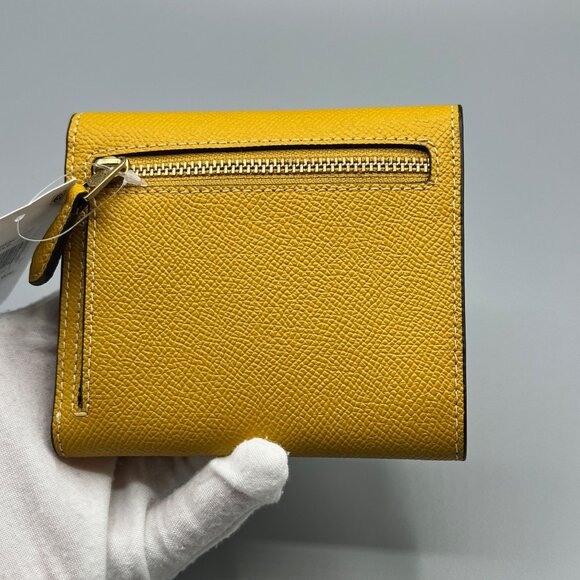 Coach CH808 Yellow Gold Wyn Small Crossgrain Leather Envelope Wallet NWT - Picture 6 of 16